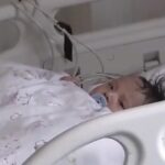 Bé 5 tháng tuổi không đi tiểu trong 20 giờ, bị sưng khắp người, bác sĩ phát hiện nguyên nhân đến từ bữa ăn hàng ngày