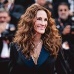 Julia Roberts Credits Longtime Hairstylist for Blocking Impulsive Haircuts